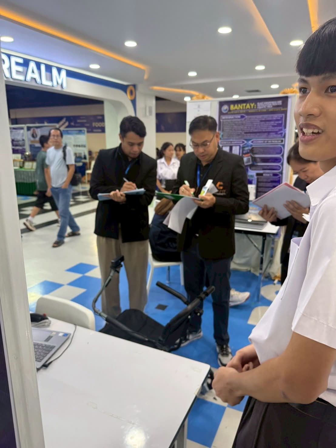 Creative Project: New Global, Smart Global - รูปประกอบ 2